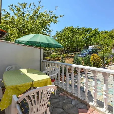 Two-bedroom In Pavicini/istrien 27314 Lejlighed