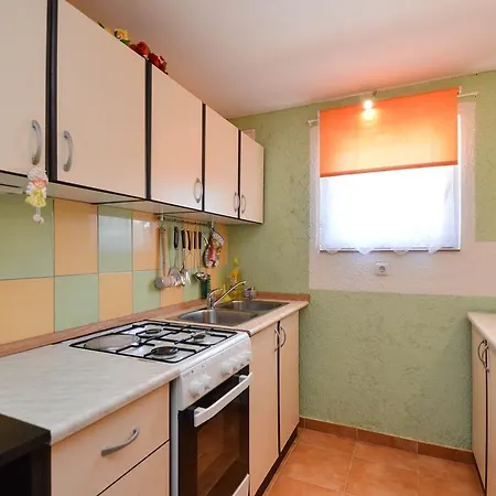 Two-bedroom In Pavicini/istrien 27314 Lejlighed Pavicini